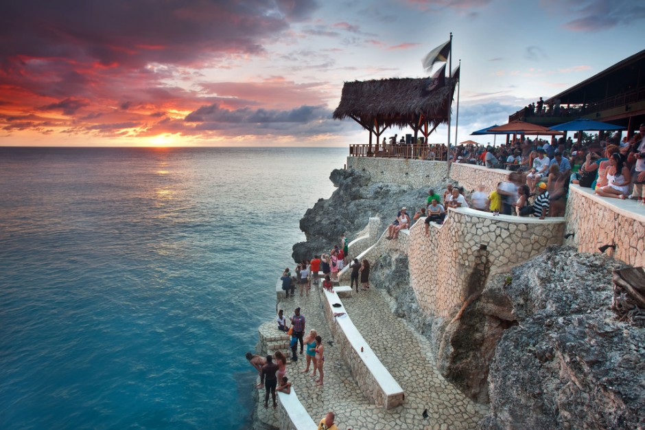 negril-beach-sunset-tour-at-rick-s-cafe.jpg